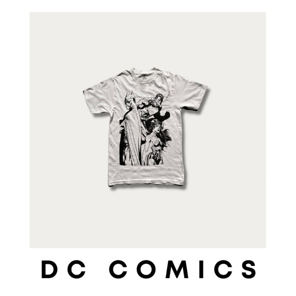 Tops - DC Comics Batman Superman Wonder Woman Graphic Tee